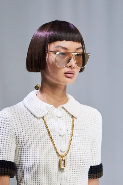 Look 65
